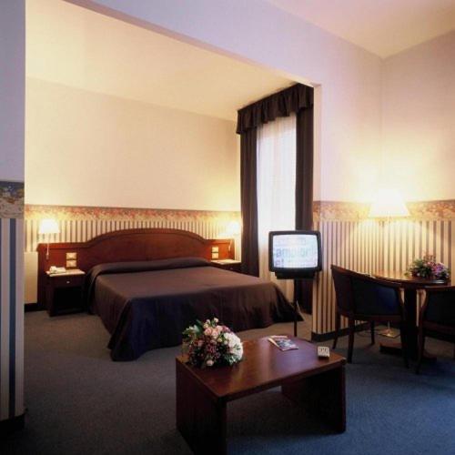Hotel Terme Монтичели Терме Екстериор снимка