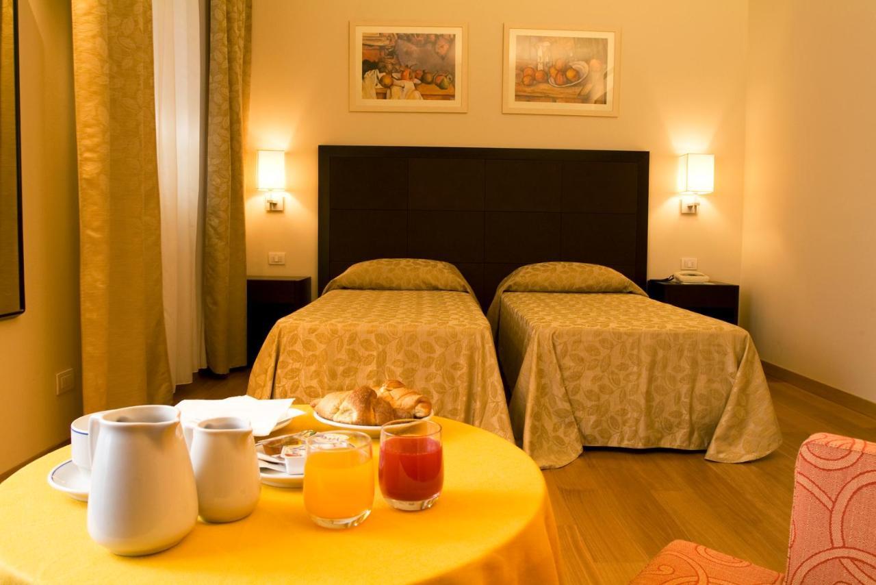 Hotel Terme Монтичели Терме Екстериор снимка
