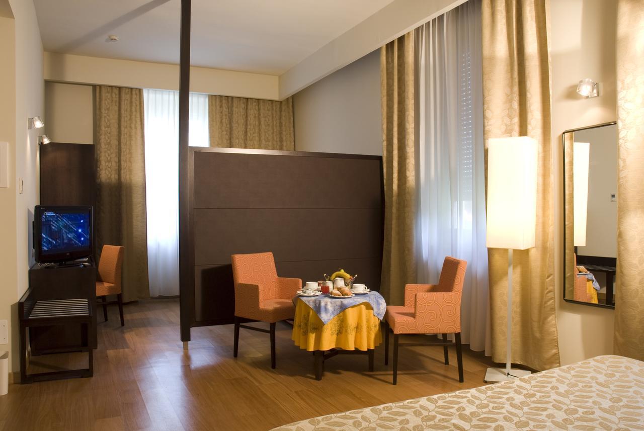 Hotel Terme Монтичели Терме Екстериор снимка